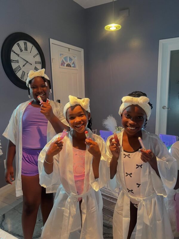 Spa Party with DIY lip Gloss - Image 3